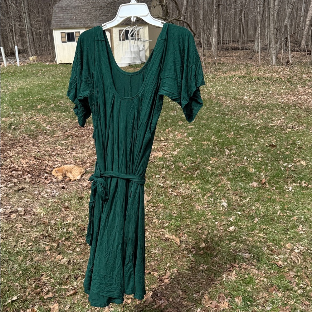 Women’s Scoop Neck Green Nursing Romper with Tie Waist